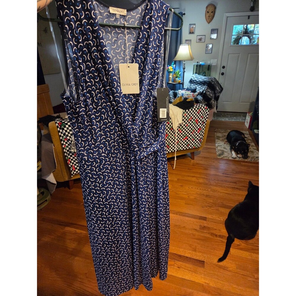 Super soft 1XL calf length dress